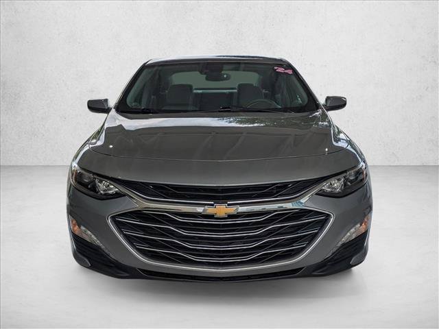 Used 2024 Chevrolet Malibu LT FWD image 2
