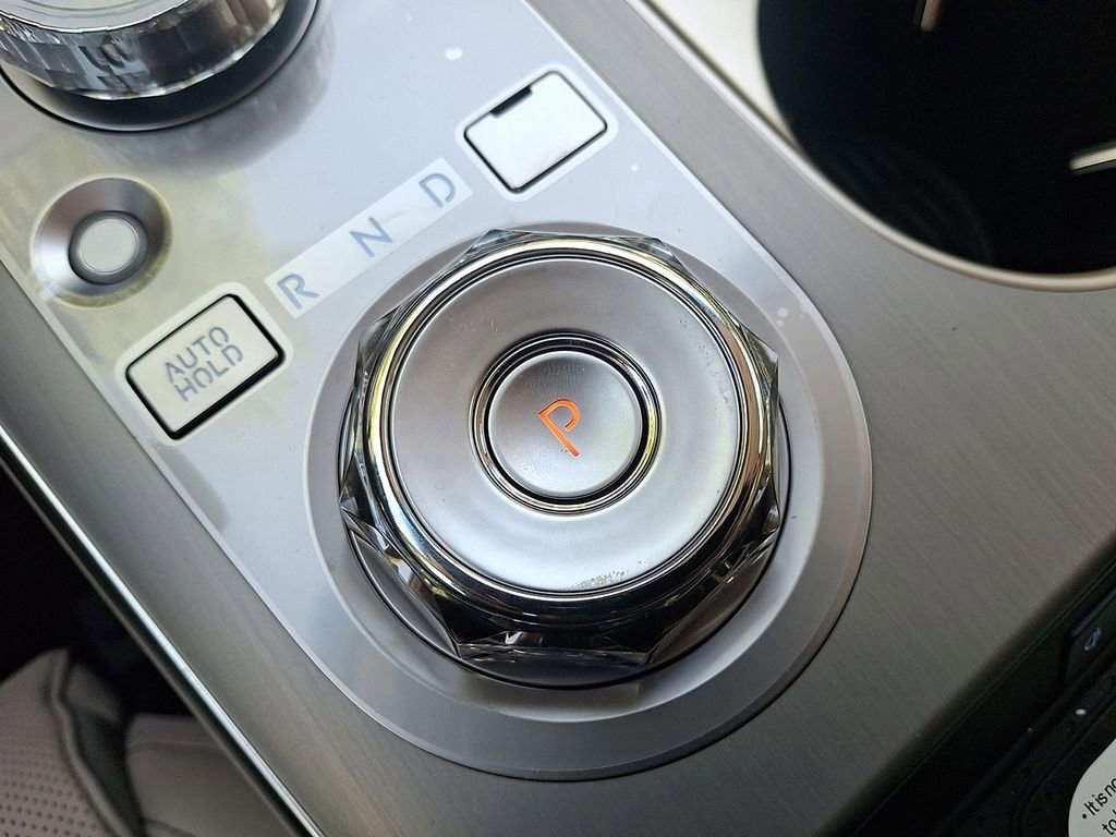 New 2026 Genesis GV70 2.5T Advanced AWD/4WD image 16