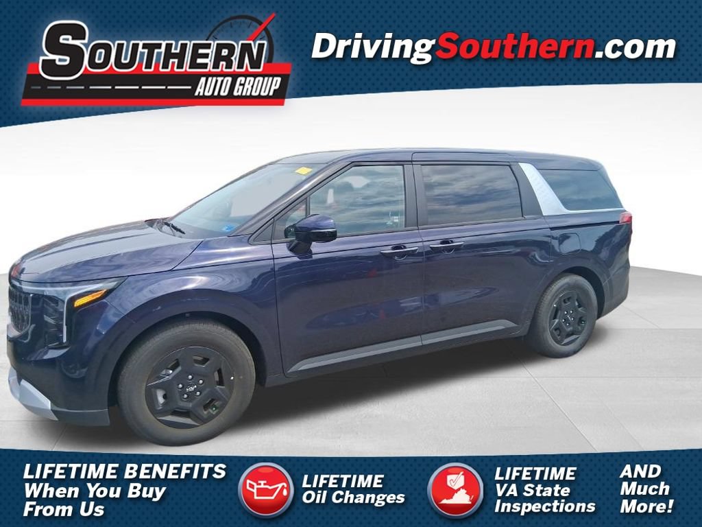 Used 2026 Kia Carnival FWD image 1