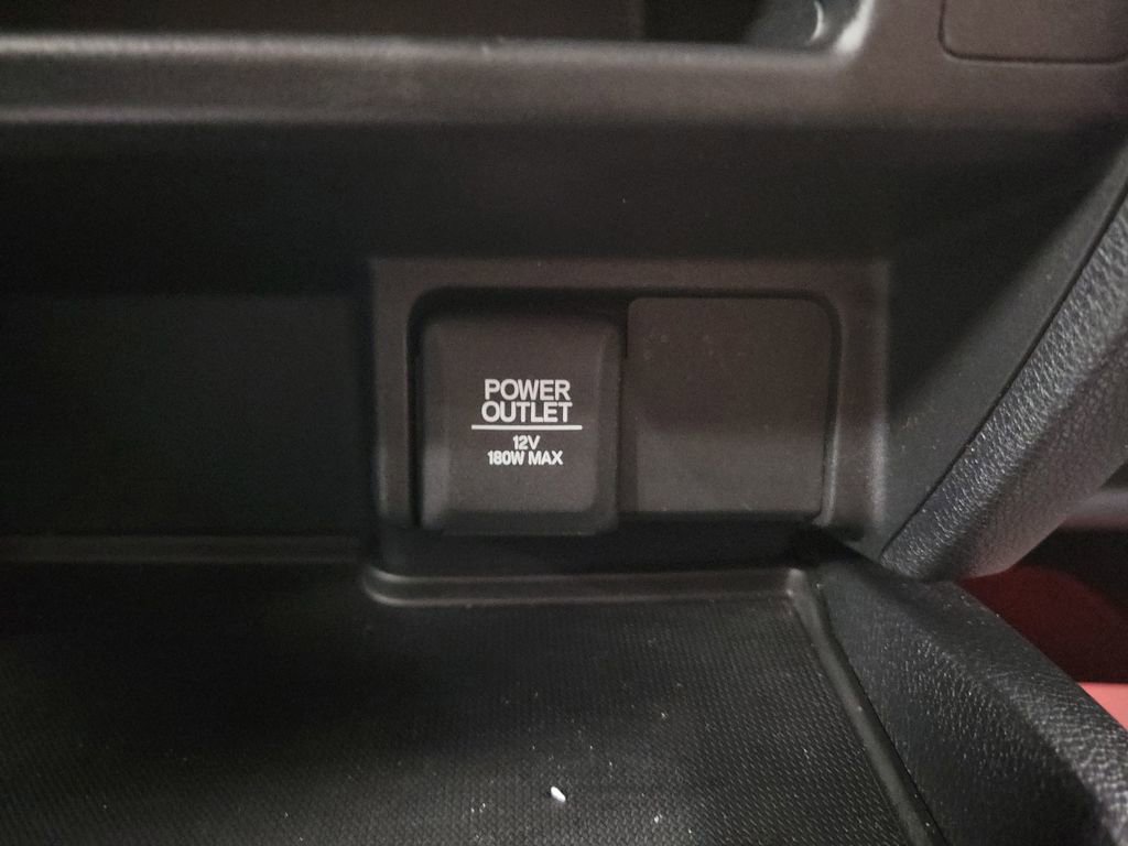 Used 2018 Honda Ridgeline Sport image 17