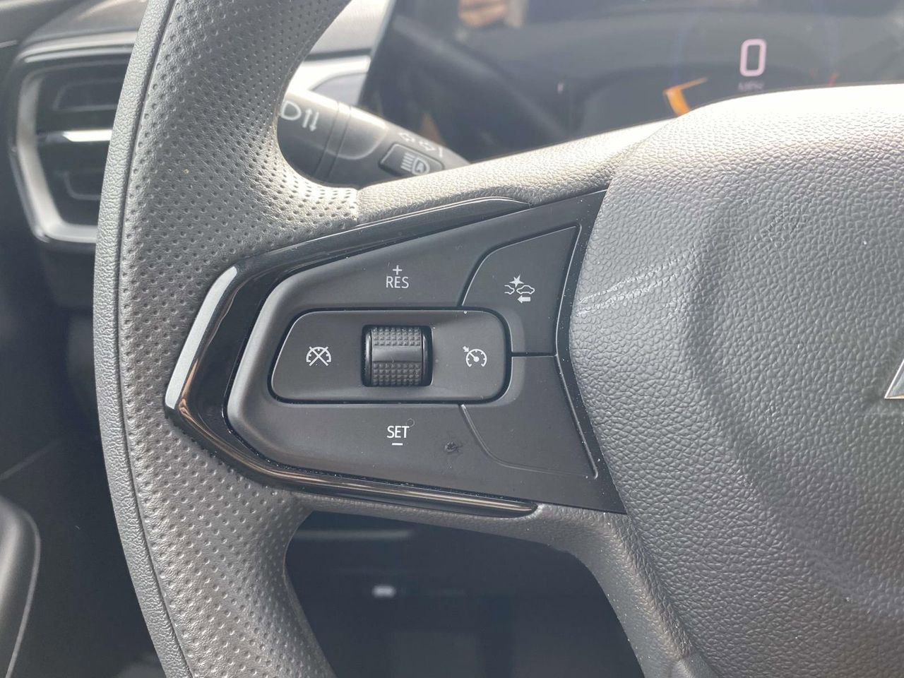 Used 2026 Chevrolet TrailBlazer LT FWD image 19