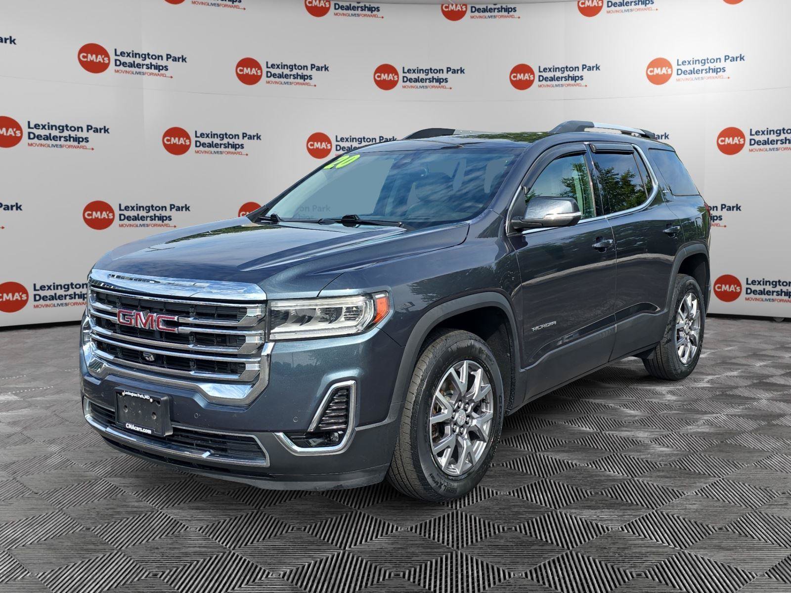 Used 2020 GMC Acadia SLT w/ Driver Alert Package II AWD/4WD image 3