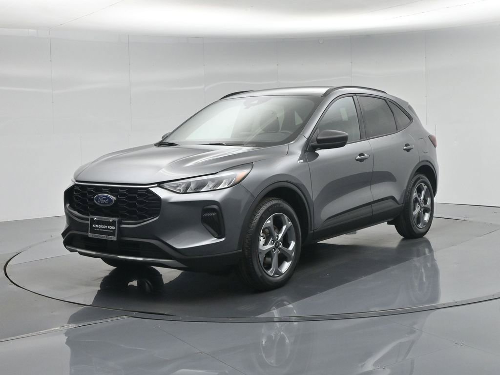 Certified 2025 Ford Escape ST-Line AWD/4WD image 33