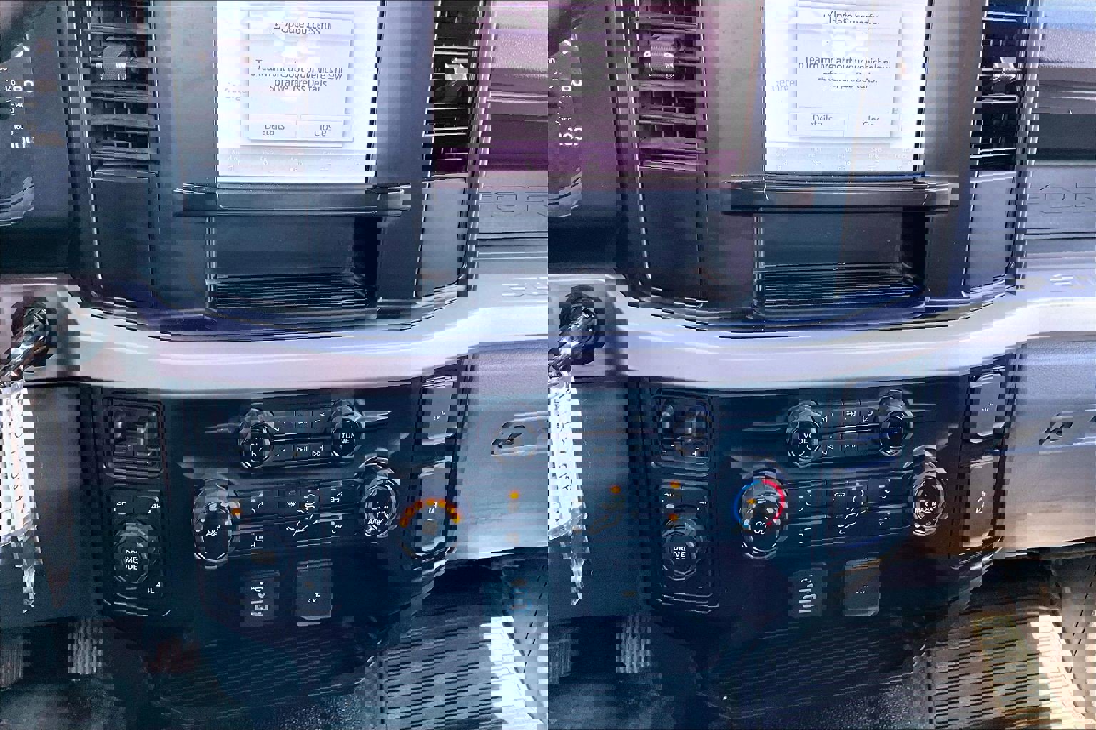 Used 2023 Ford F550 4X4 2dr Regular Cab 145.3-205. image 15