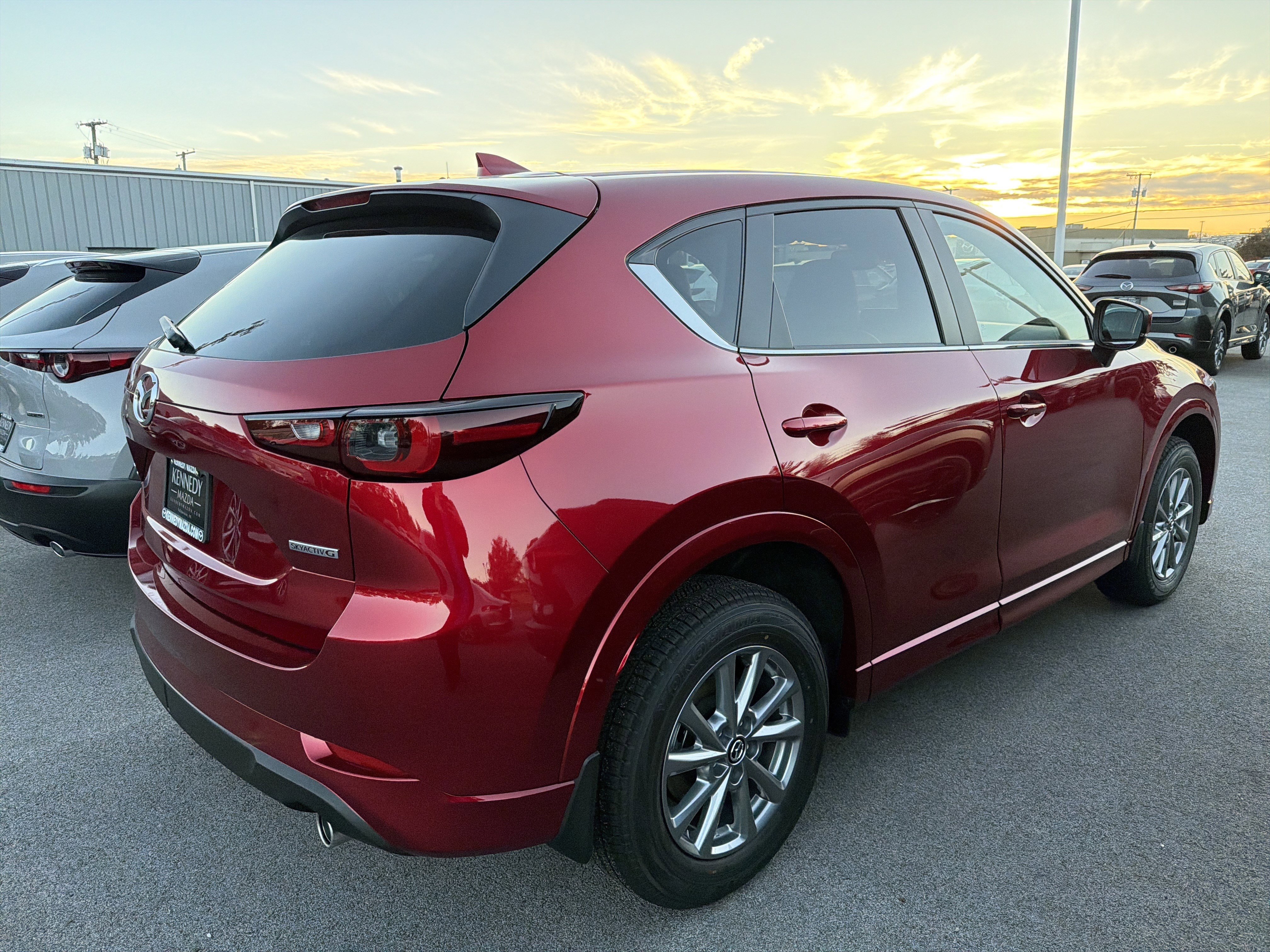 New 2025 MAZDA CX-5 AWD 2.5 S w/ Preferred Package image 3
