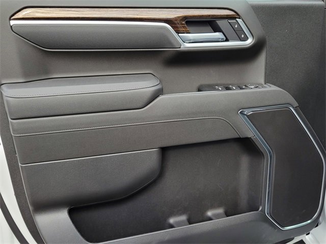 New 2026 GMC Sierra 1500 Elevation image 13