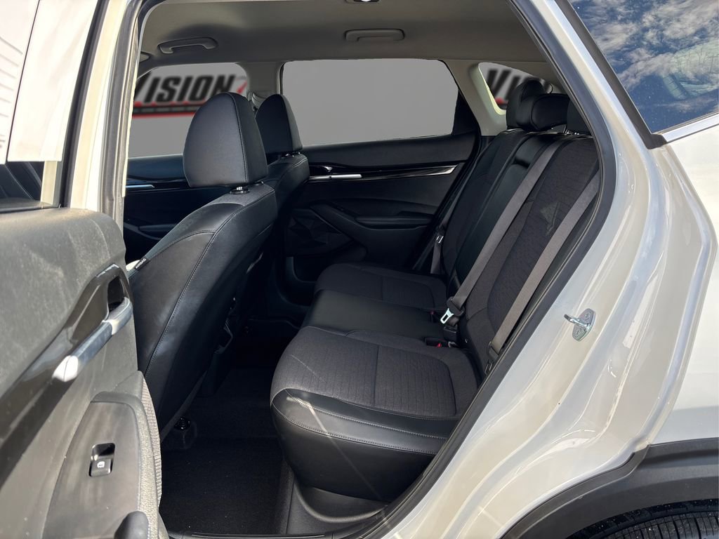 Used 2023 Kia Seltos S image 10