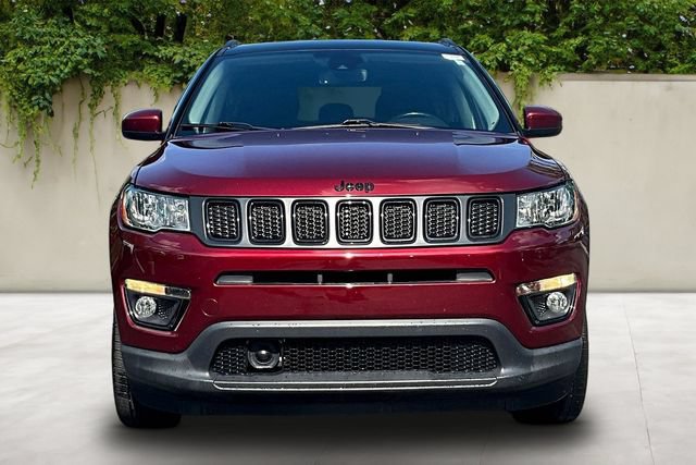 Used 2021 Jeep Compass Latitude AWD/4WD image 2