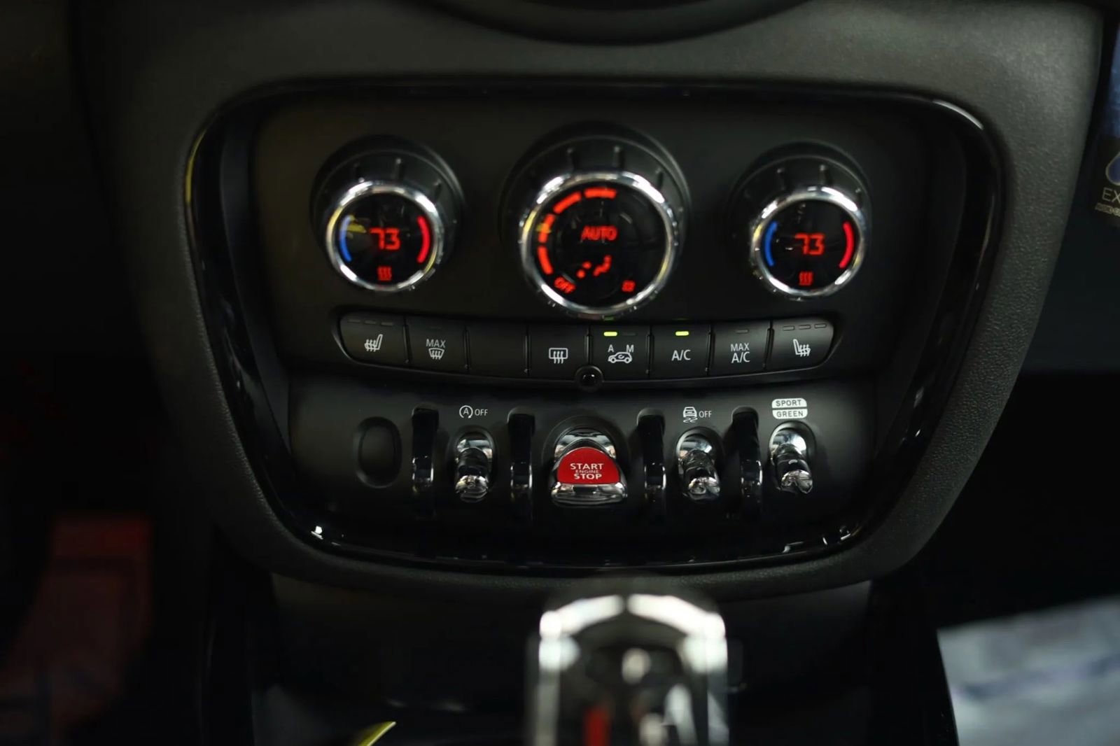 Used 2020 MINI Cooper Clubman S w/ Premium Package image 23