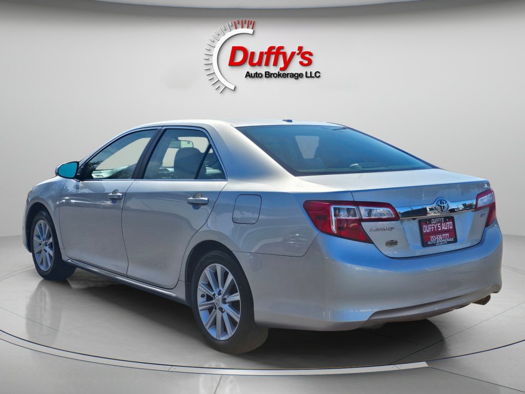Used 2013 Toyota Camry XLE w/ Leather Pkg FWD image 15
