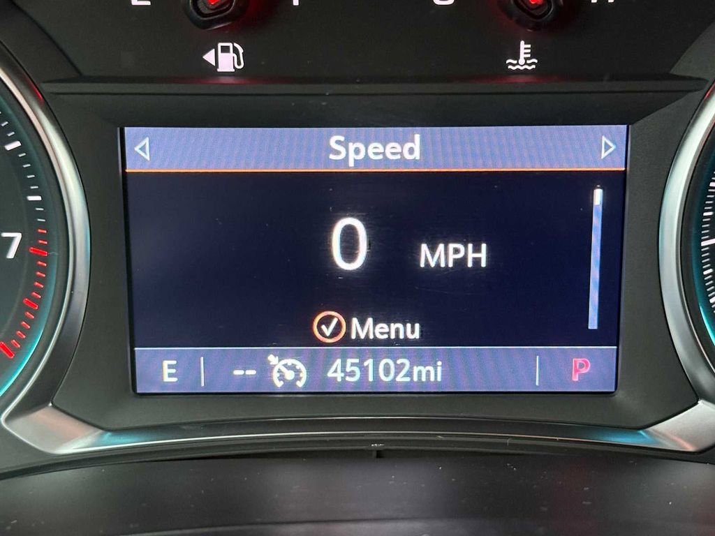 Used 2023 Chevrolet Traverse RS image 50