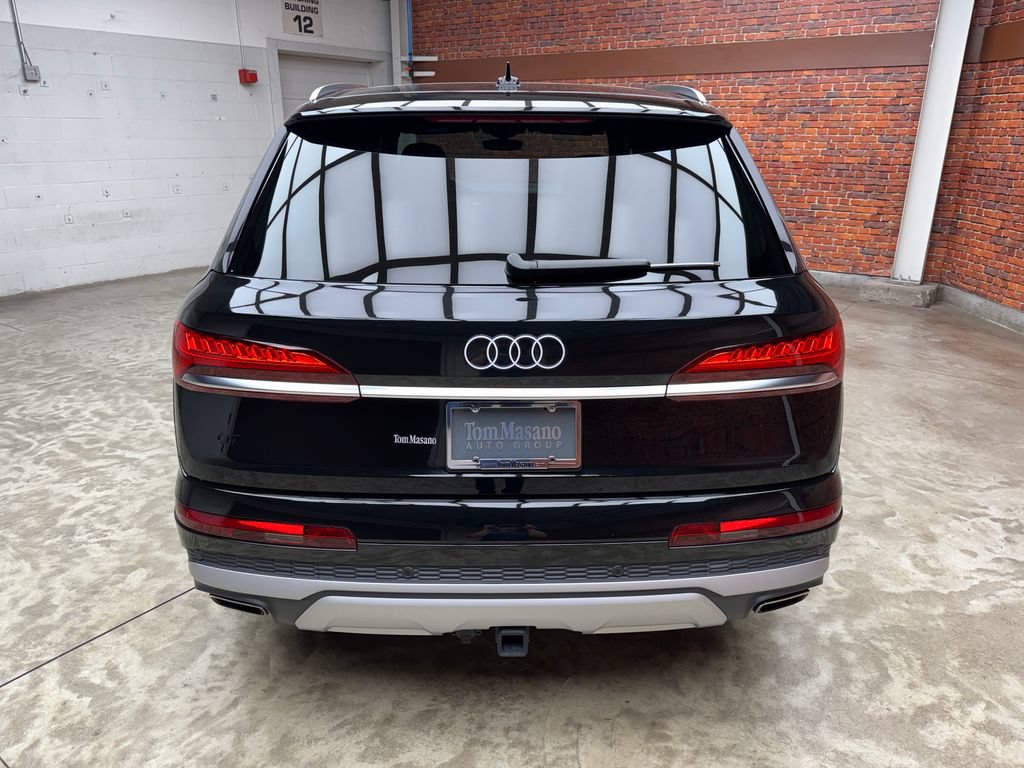 Used 2025 Audi Q7 3.0T Prestige AWD/4WD image 6