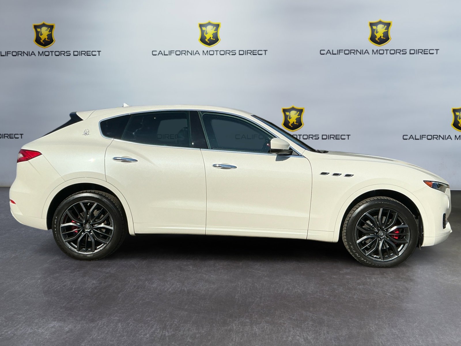 Used 2019 Maserati Levante image 4