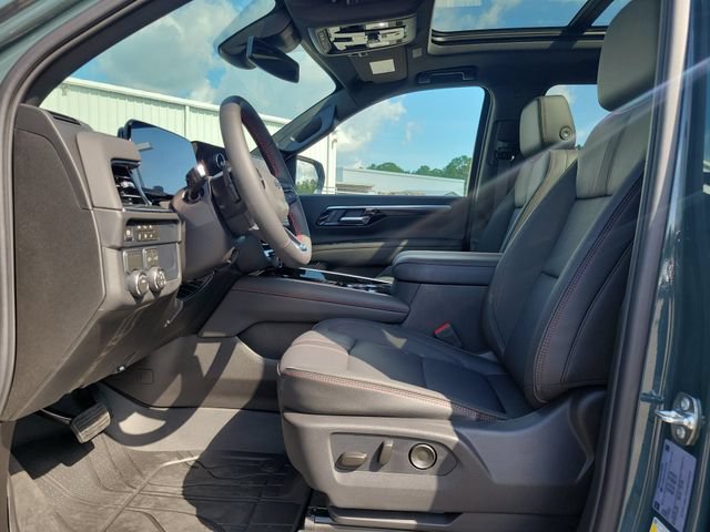 Used 2026 Chevrolet Suburban RST w/ Comfort Package RWD image 23