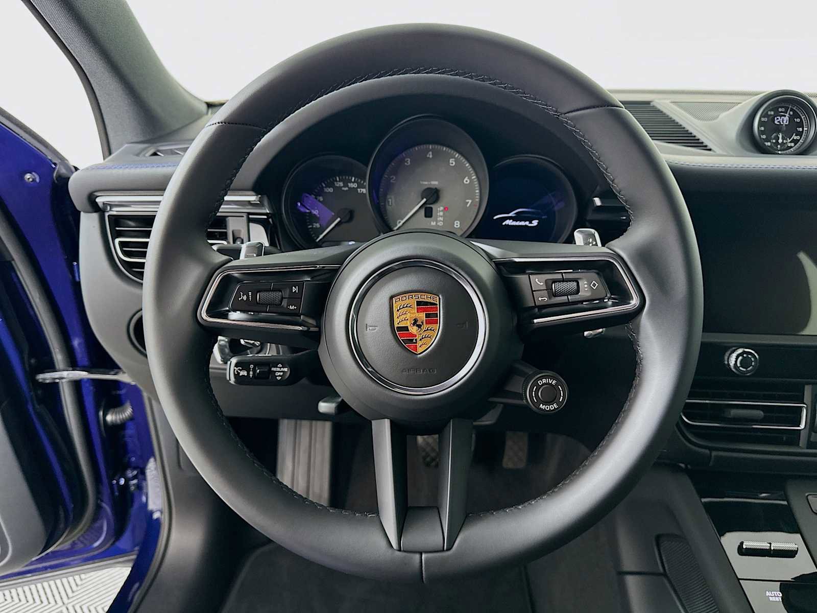 New 2026 Porsche Macan S image 14