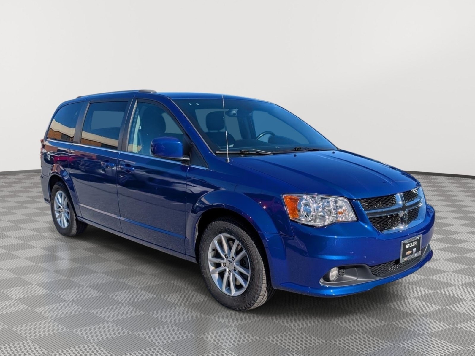 Used 2020 Dodge Grand Caravan SXT FWD image 7