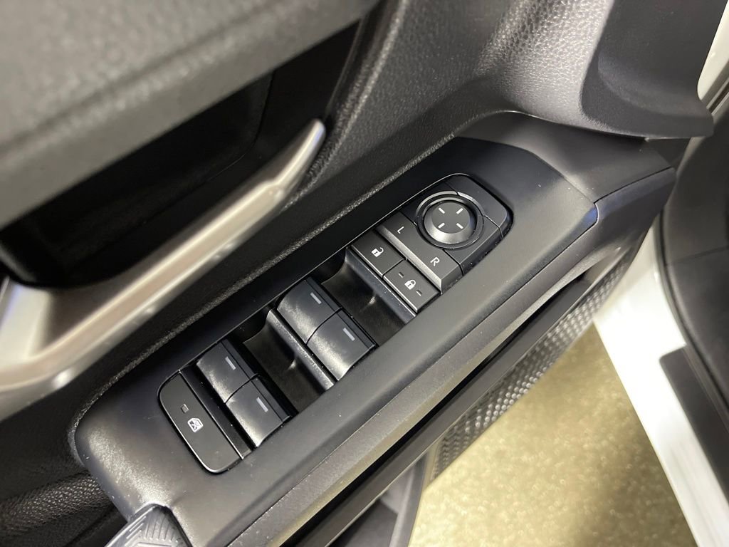 Certified 2025 Toyota Tacoma TRD Off-Road image 16