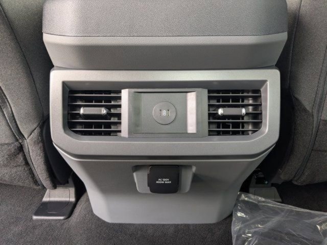 New 2026 Ford F350 XLT w/ XLT Premium Package AWD/4WD image 15