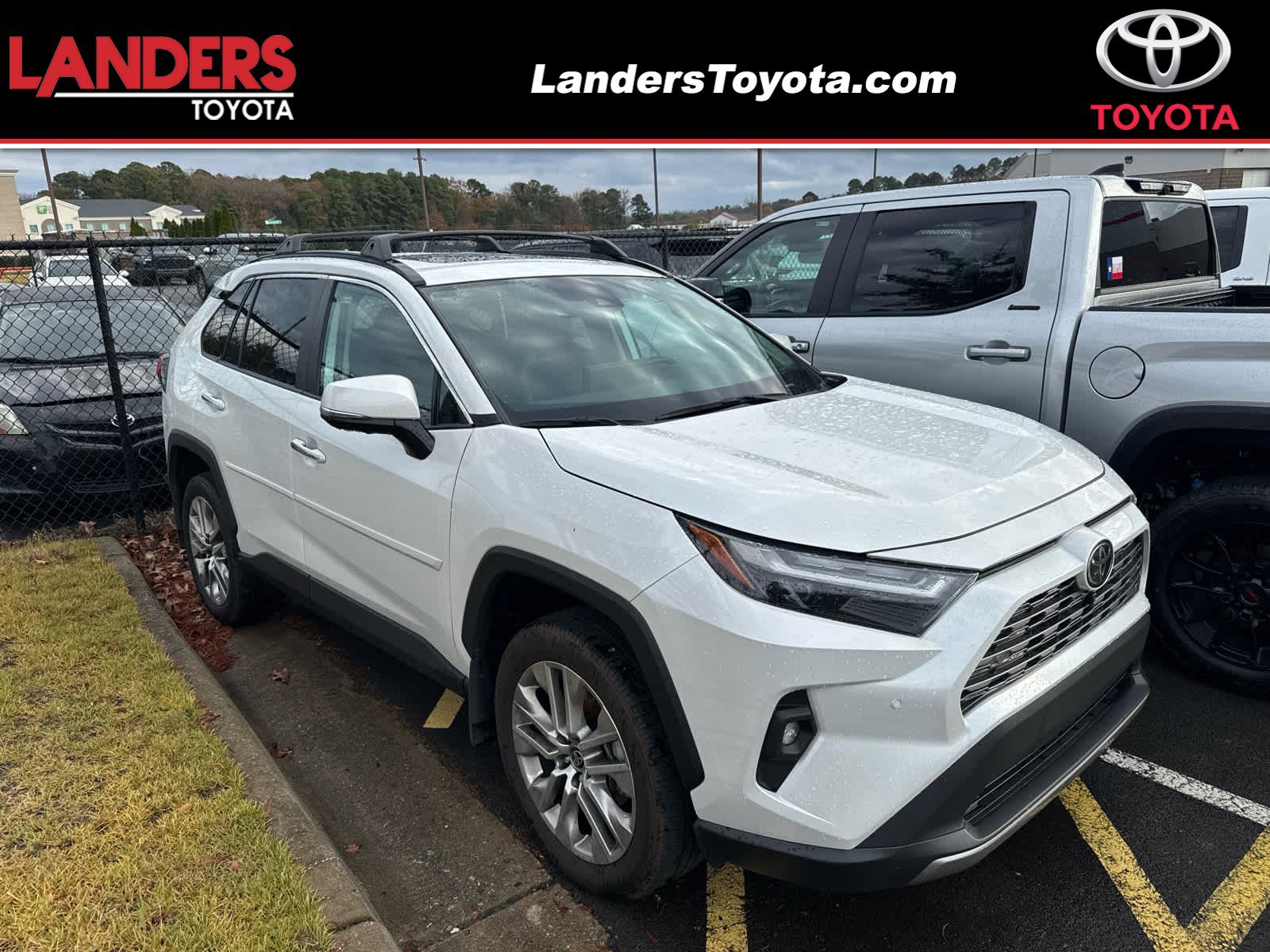 Used 2024 Toyota RAV4 Limited image 1