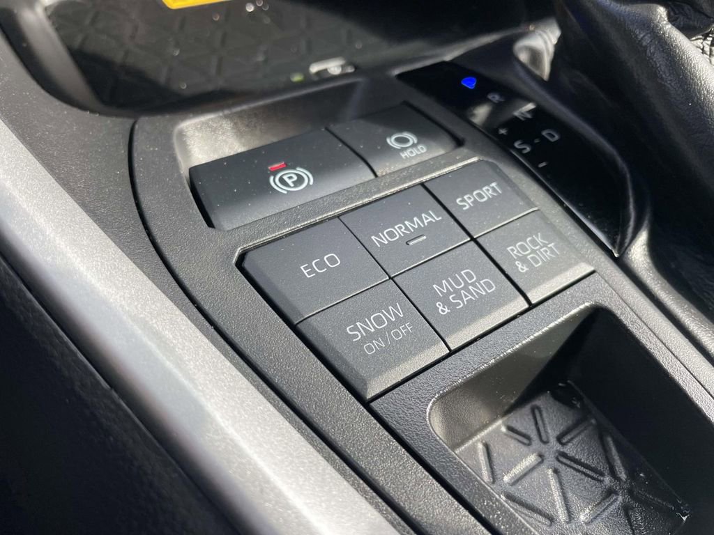 Used 2024 Toyota RAV4 XLE Premium w/ Weather Package image 43