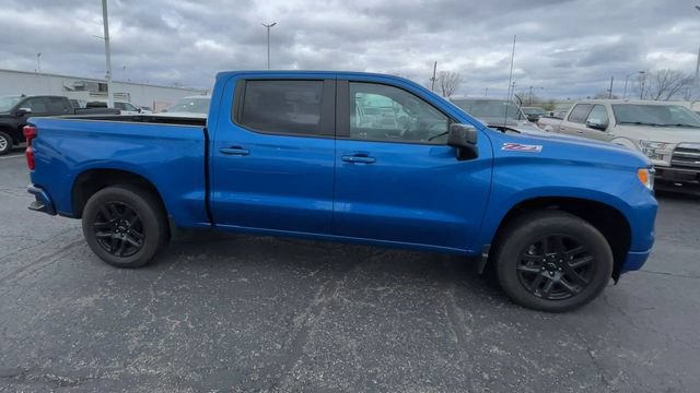 Used 2023 Chevrolet Silverado 1500 RST AWD/4WD image 3