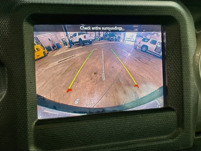 Used 2020 Jeep Wrangler Unlimited Sahara AWD/4WD image 14