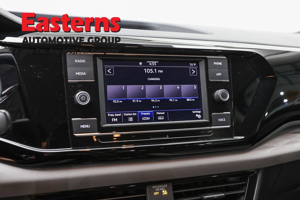 Used 2024 Volkswagen Taos S FWD image 17