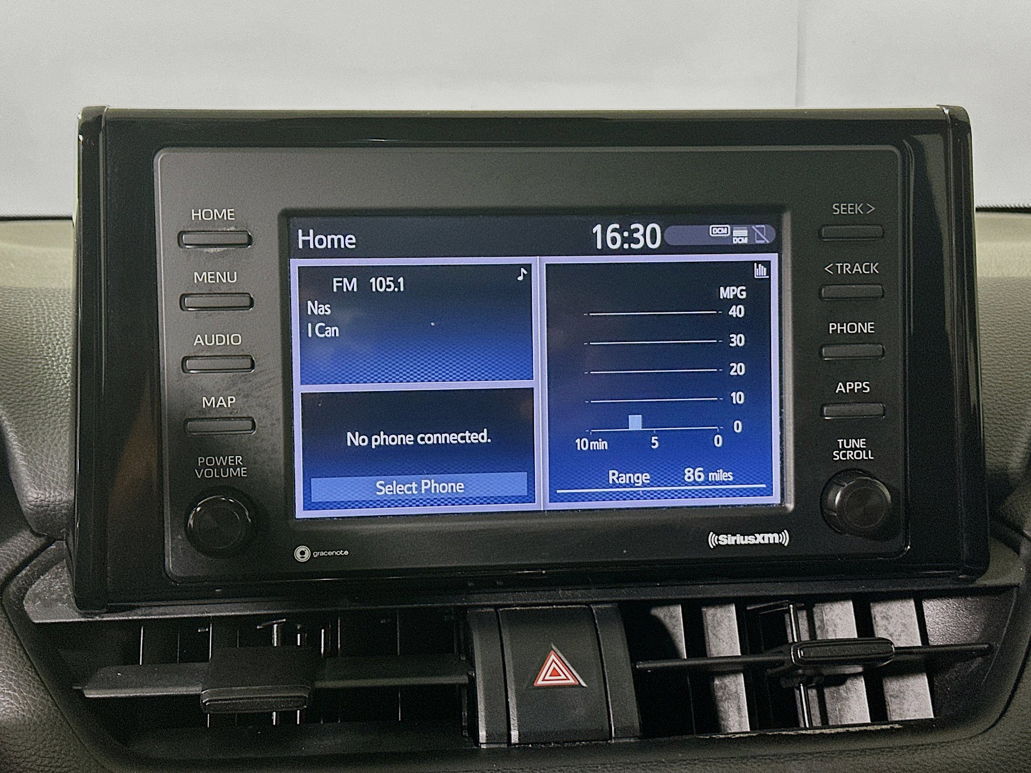 Used 2021 Toyota RAV4 LE FWD image 23