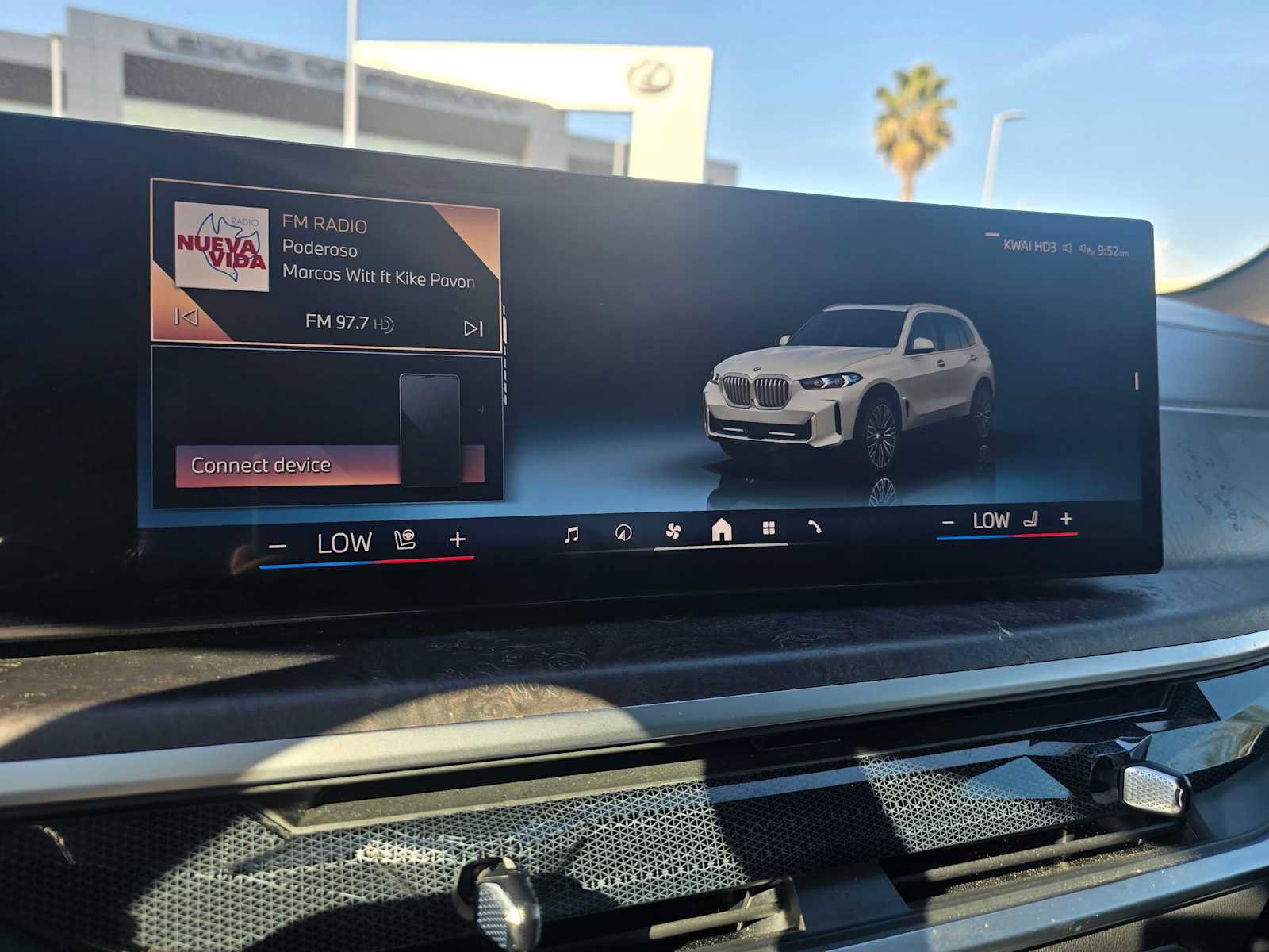 Used 2024 BMW X5 xDrive40i image 29