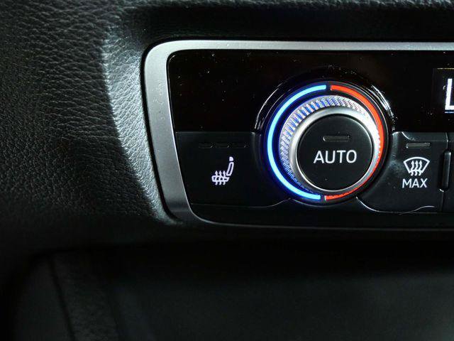 Used 2022 Audi Q3 2.0T Premium Plus AWD/4WD image 22