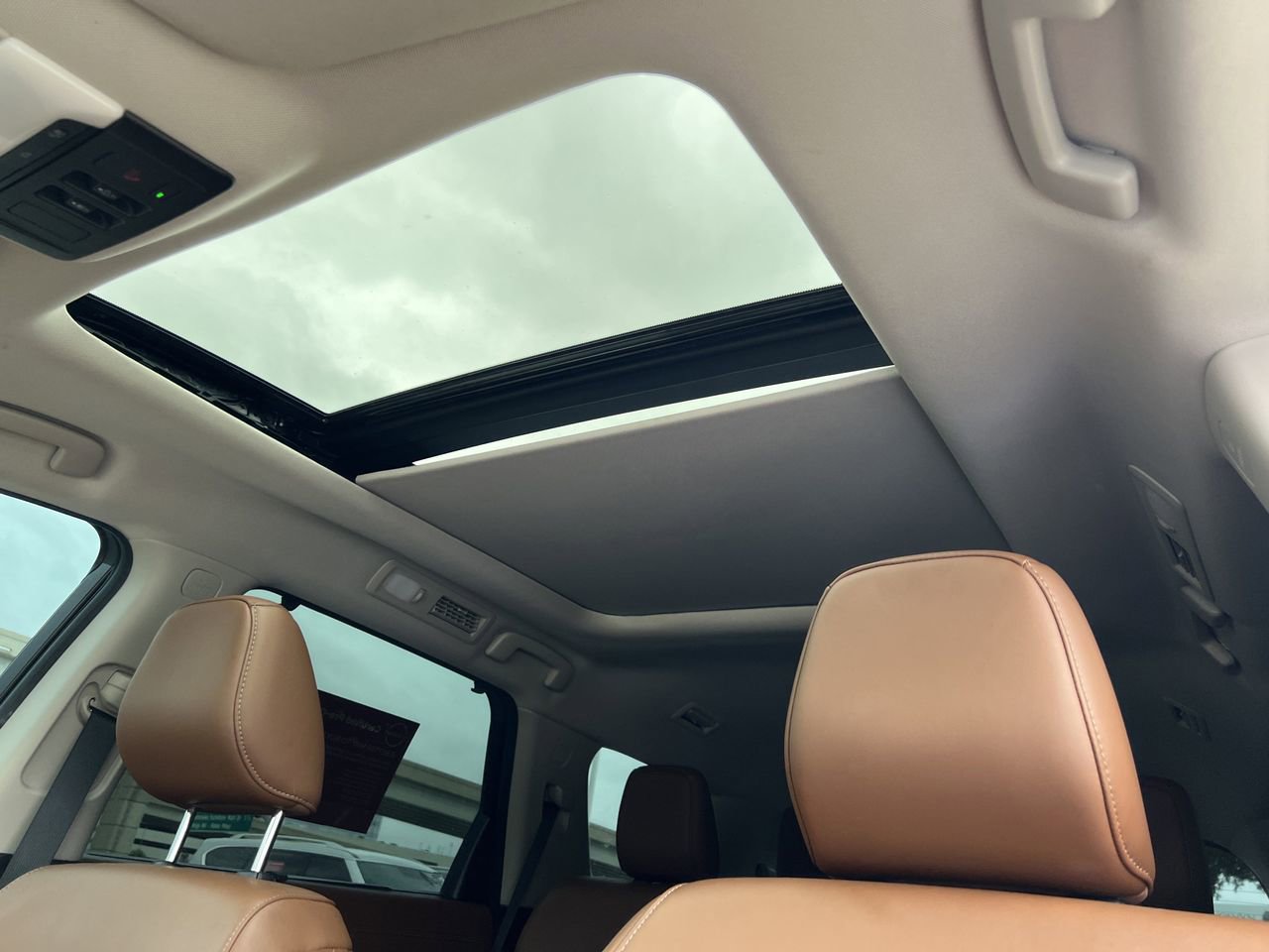 Certified 2024 Nissan Pathfinder Platinum FWD image 23