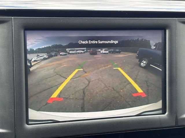Used 2023 Chrysler Voyager LX FWD image 15