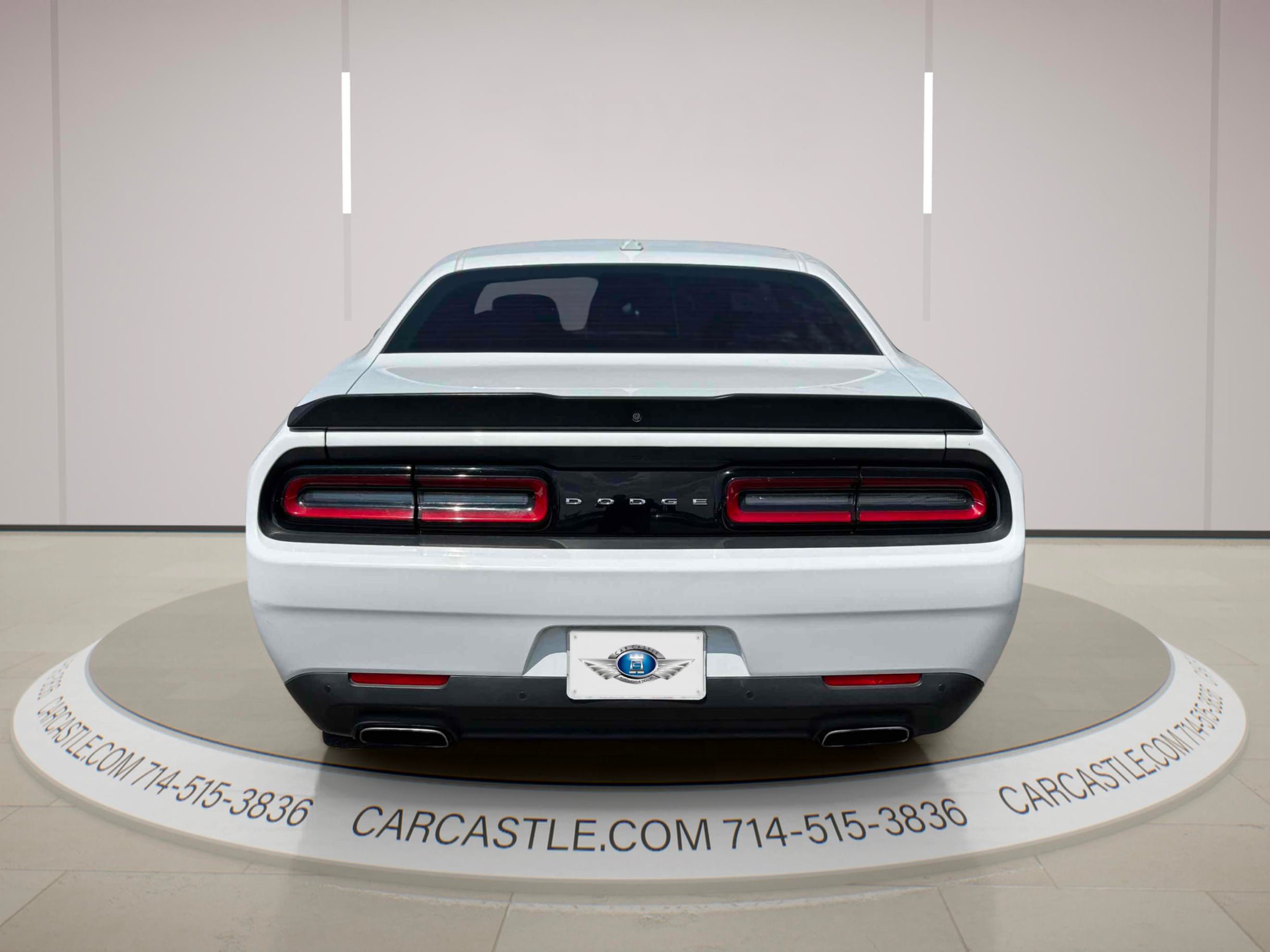 Used 2018 Dodge Challenger SXT Plus RWD image 4