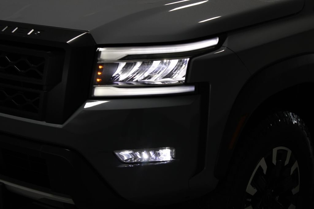 Used 2024 Nissan Frontier PRO-4X w/ Pro Convenience Package image 52