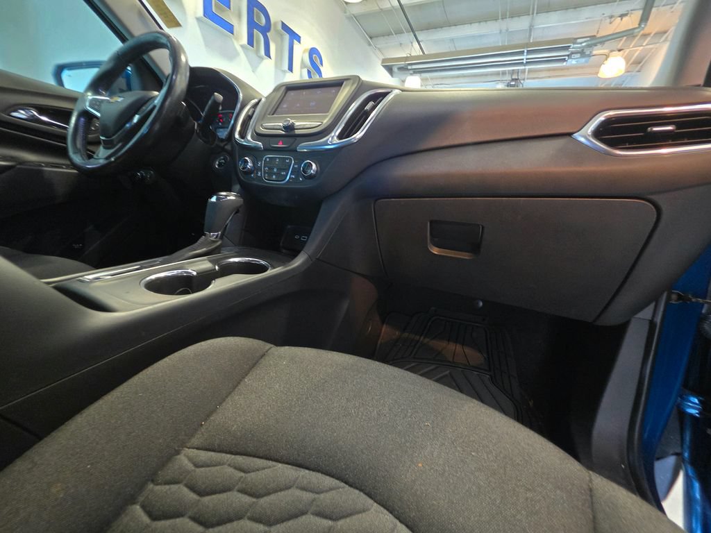 Used 2020 Chevrolet Equinox LT FWD image 28