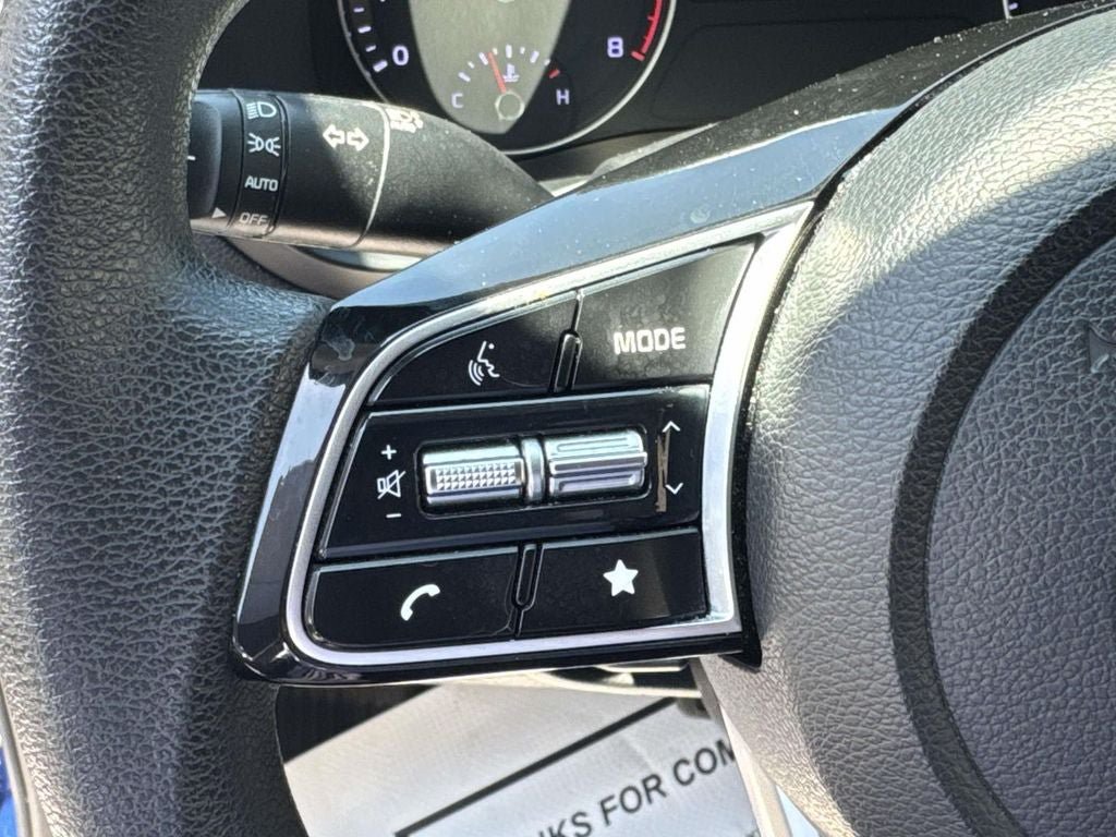 Used 2023 Kia Forte LXS w/ LXS Technology Package FWD image 20