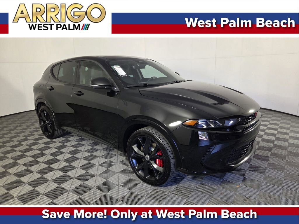 Certified 2025 Dodge Hornet R/T w/ R/T Plus Package image 1