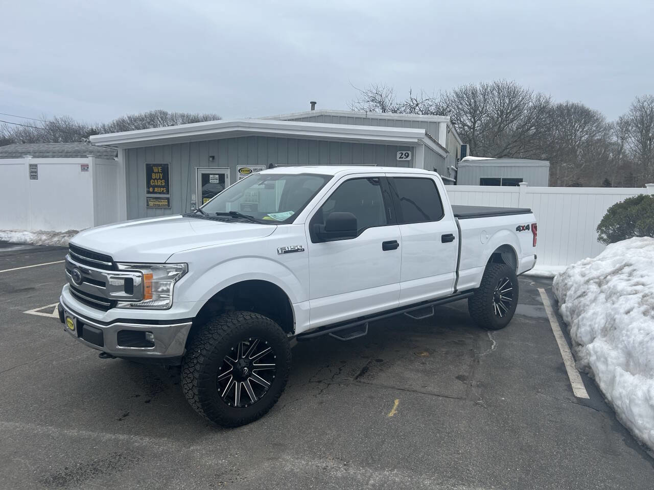 Used 2019 Ford F150 XLT w/ Trailer Tow Package image 7