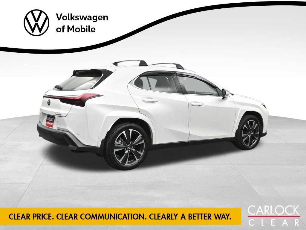 Used 2023 Lexus UX 250h FWD w/ Premium Package image 3