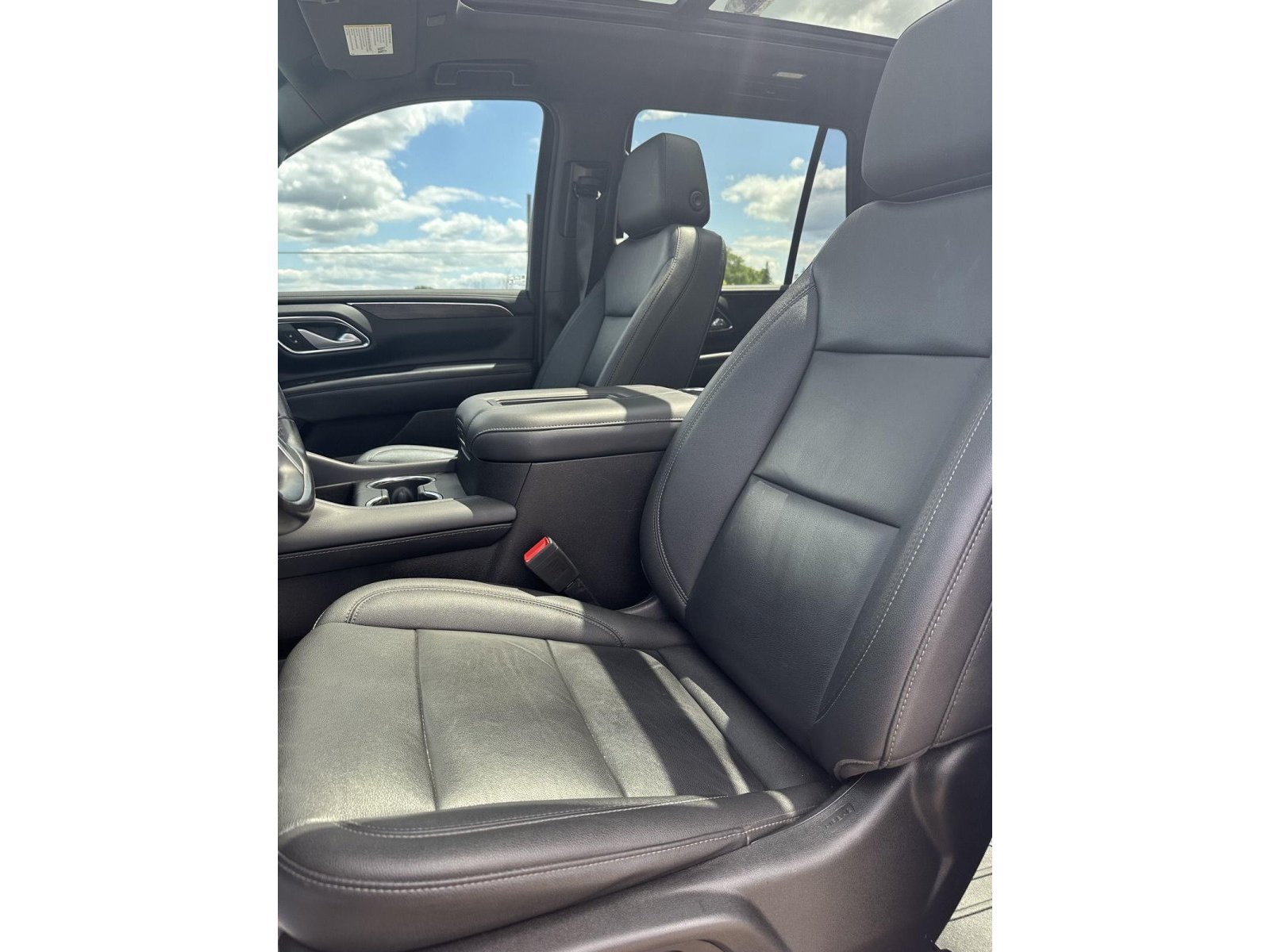 Used 2022 Chevrolet Tahoe LT AWD/4WD image 24