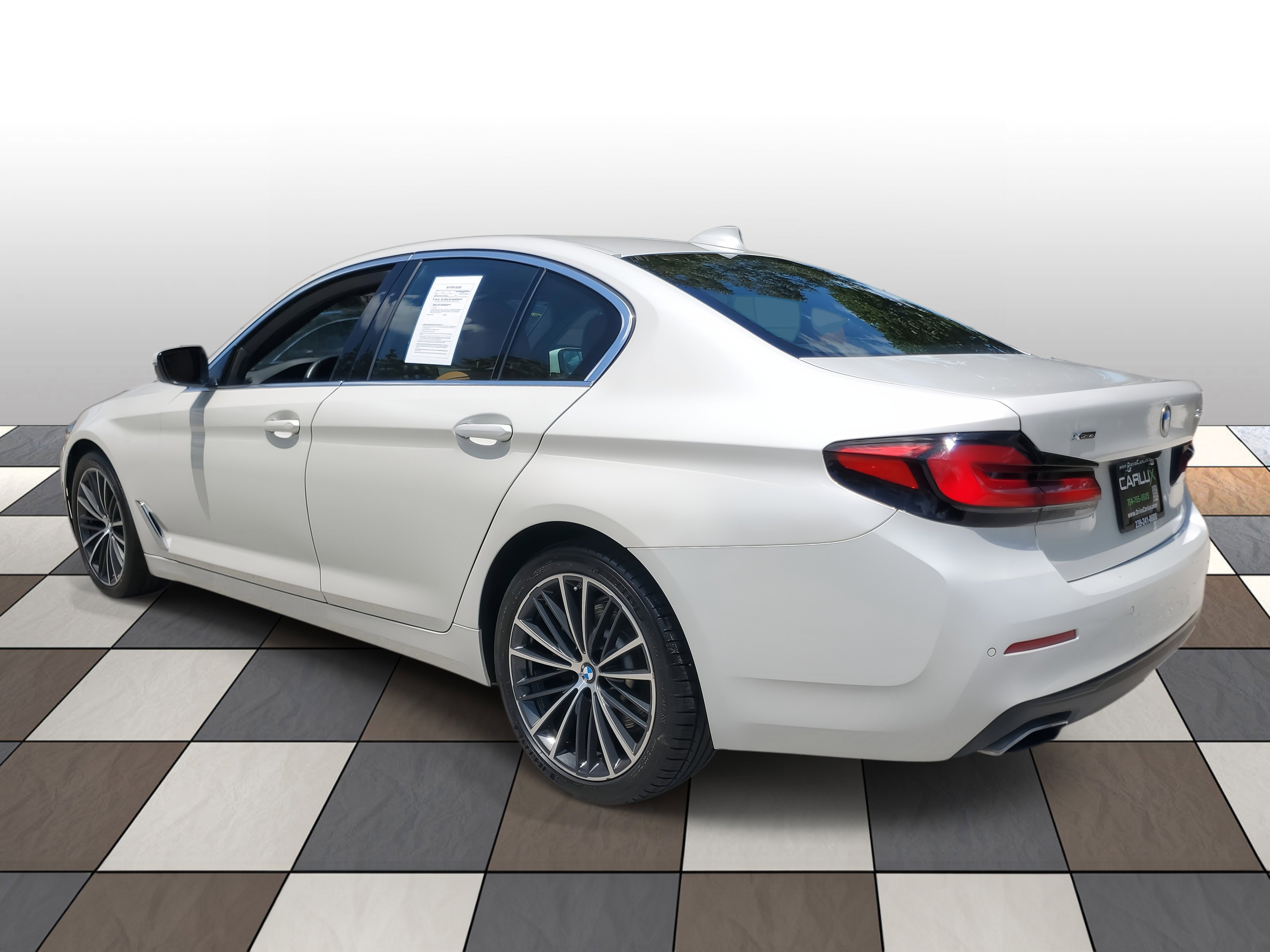 Used 2022 BMW 530i xDrive w/ Convenience Package image 6