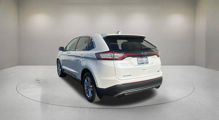 Used 2015 Ford Edge SEL w/ Equipment Group 201A FWD image 4