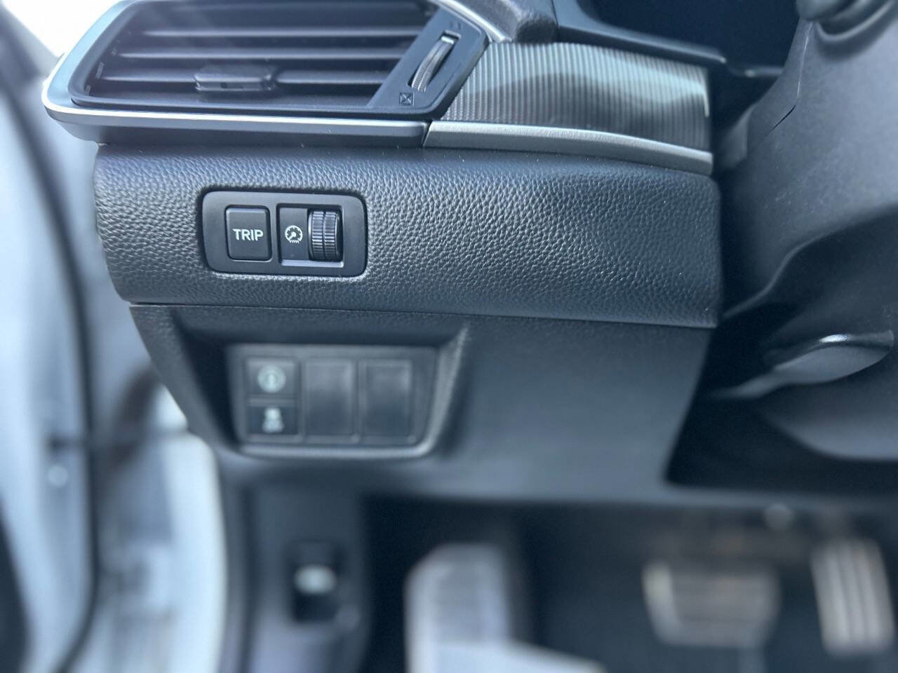 Used 2022 Honda Accord Sport image 14