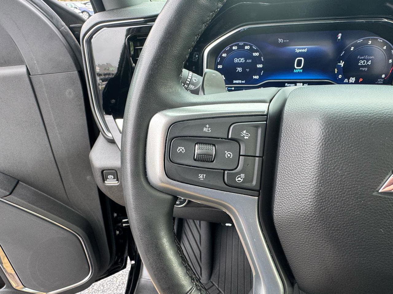 Used 2023 Chevrolet Silverado 1500 LTZ AWD/4WD image 28