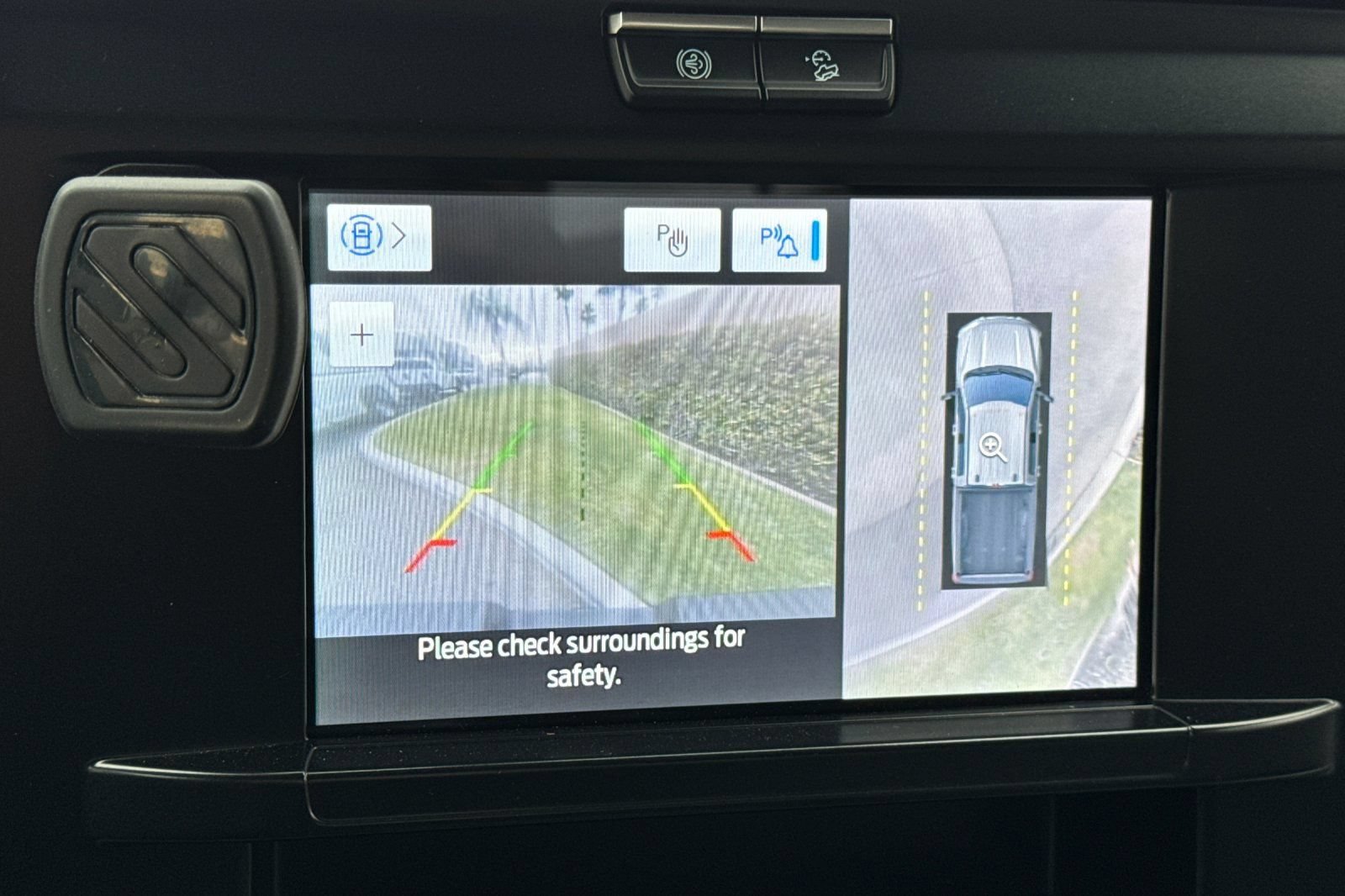 Used 2025 Ford F450 XLT w/ 360-Degree Camera Package AWD/4WD image 22