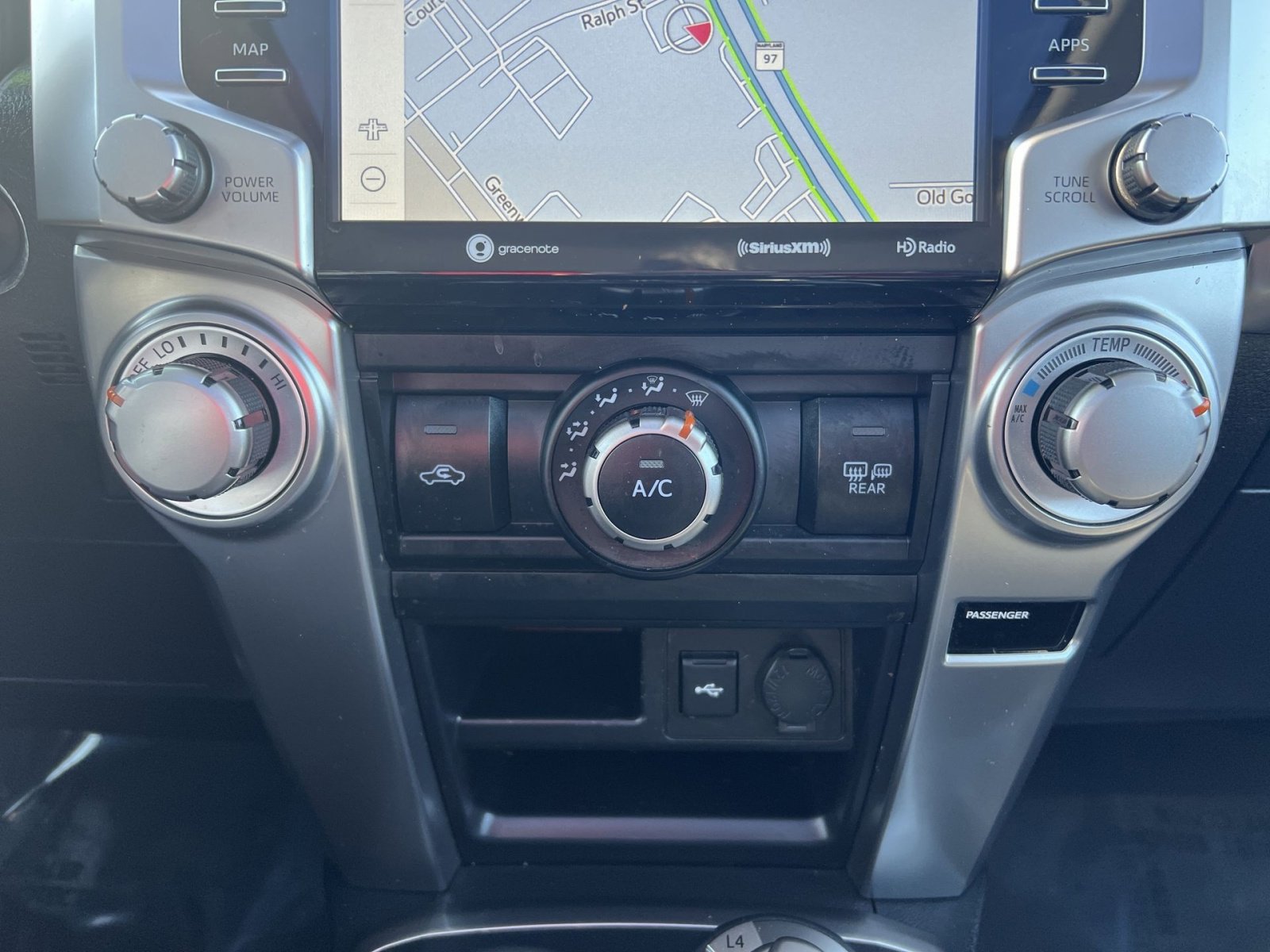 Used 2024 Toyota 4Runner SR5 Premium image 21