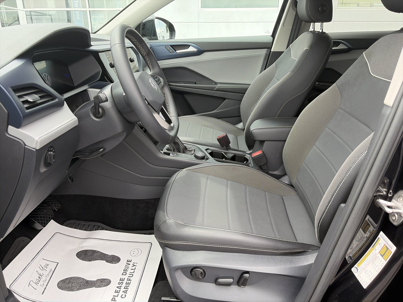 Certified 2024 Volkswagen Taos SE AWD/4WD image 12