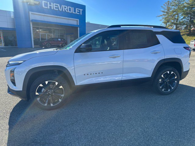 New 2026 Chevrolet Equinox RS image 3
