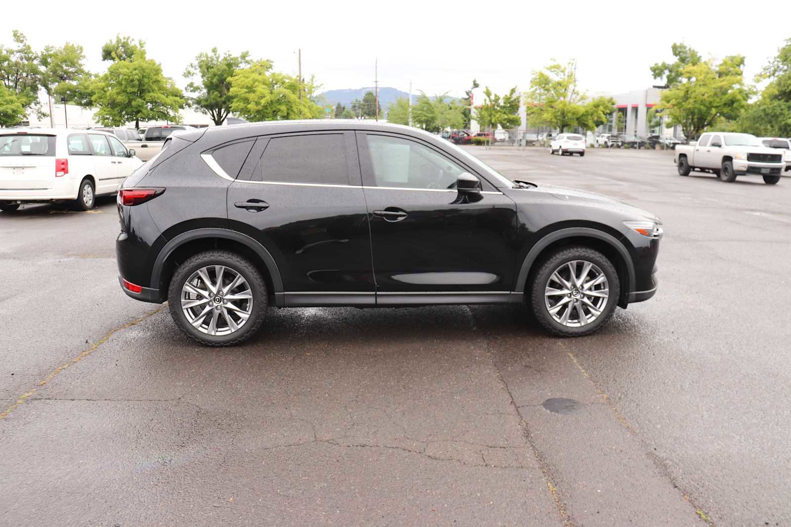 Used 2019 MAZDA CX-5 Grand Touring AWD/4WD image 4