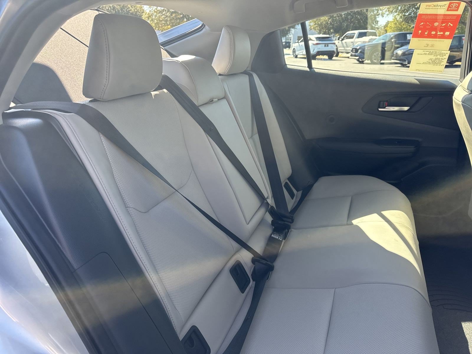 New 2024 Toyota Prius XLE FWD image 28
